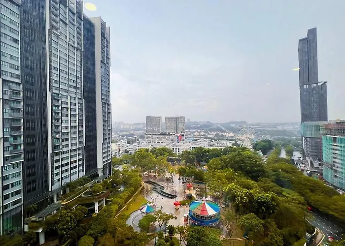 2 Bedroom & 2 Bth With Free Parking @ Near Themepark, Snowwalk & Central I-City Mall