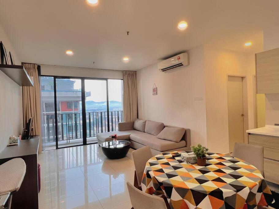 2 Bedroom & 2 Bth With Free Parking @ Near Themepark, Snowwalk & I-city Mall Shah Alam