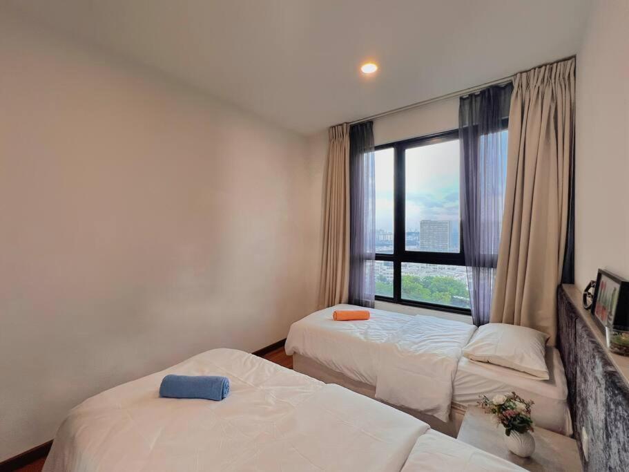 2 Bedroom & 2 Bth With Free Parking @ Near Themepark, Snowwalk & I-city Mall Apartment Shah Alam