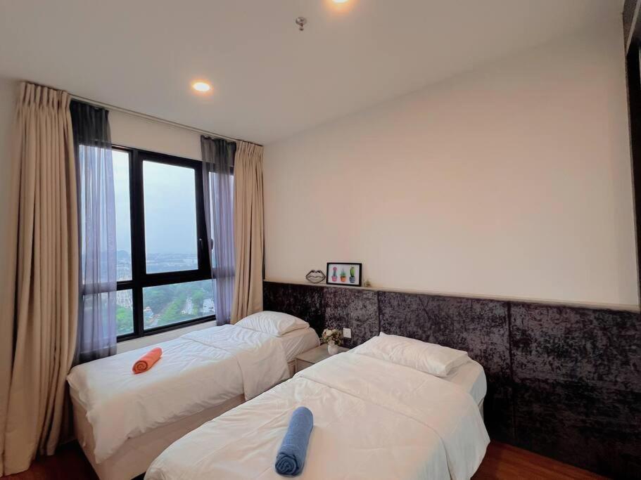 2 Bedroom & 2 Bth With Free Parking @ Near Themepark, Snowwalk & I-city Mall * Shah Alam